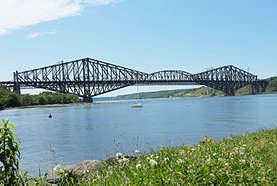 Selfie dans la structure du pont de Québec: des contraventions pour les deux touristes français 