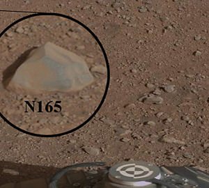 Curiosity réussit son premier tir au laser sur un caillou martien