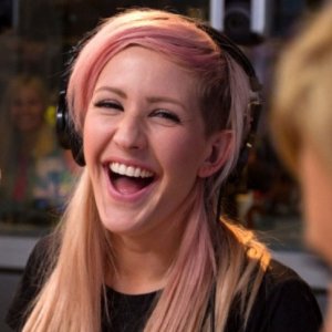 Ellie Goulding en perfo LIVE