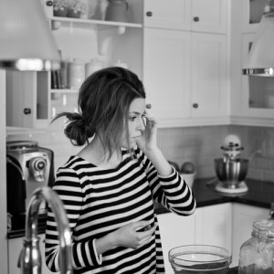 La chanteuse Marilou se lance dans la cuisine!