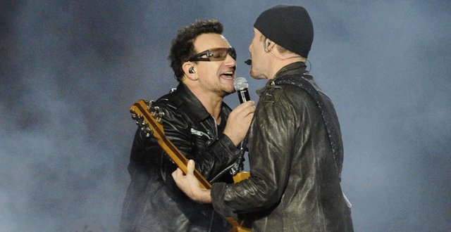 U2 chante pour le film "Nelson Mandela : un long chemin vers la liberté"