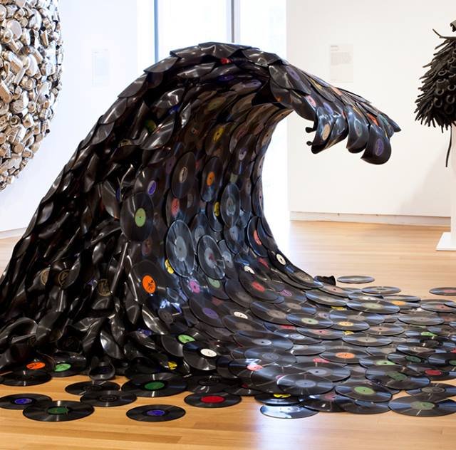 L'émission OuiSurf est à la recherche de musique!