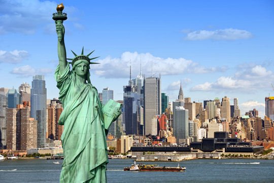 La Statue de la Liberté laisse tomber le chignon pour une publicité de shampoing