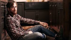 Le magazine Rolling Stone jase avec Dan Auerbach des Black Keys