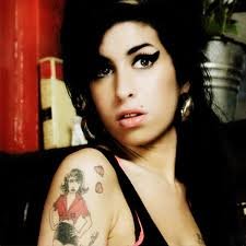 Amy Winehouse a désormais sa statue.