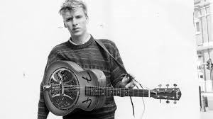 George Ezra dévoile "Listen to the Man"