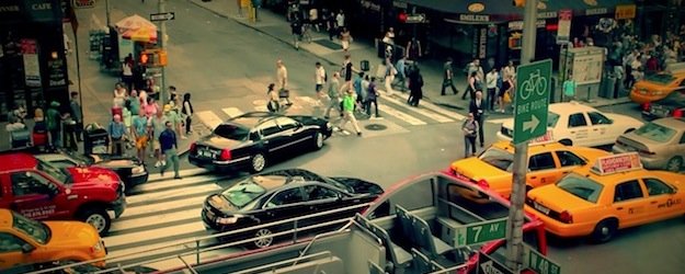 Vidéo : Une femme vs homme dans les rues de New-York