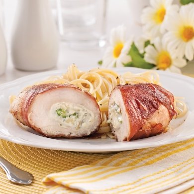 5 ingrédients/15 minutes: Poulet farci aux asperges et amandes