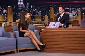 BUZZ : Ariana Grande imite Céline