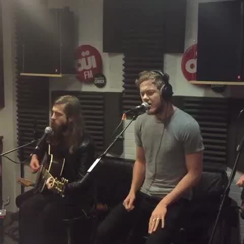 Imagine Dragons reprend "Stolen Dance"