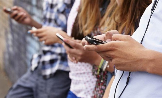 Avez-vous une saine relation avec votre téléphone intelligent?