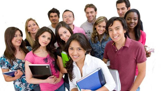 Étudiants: des conseils pour ne pas ruiner vos parents!