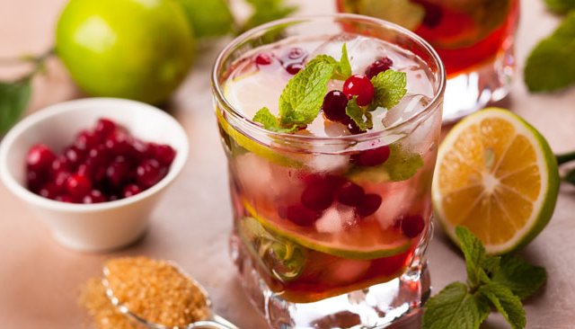 Cocktails caloriques à surveiller lors des fêtes!