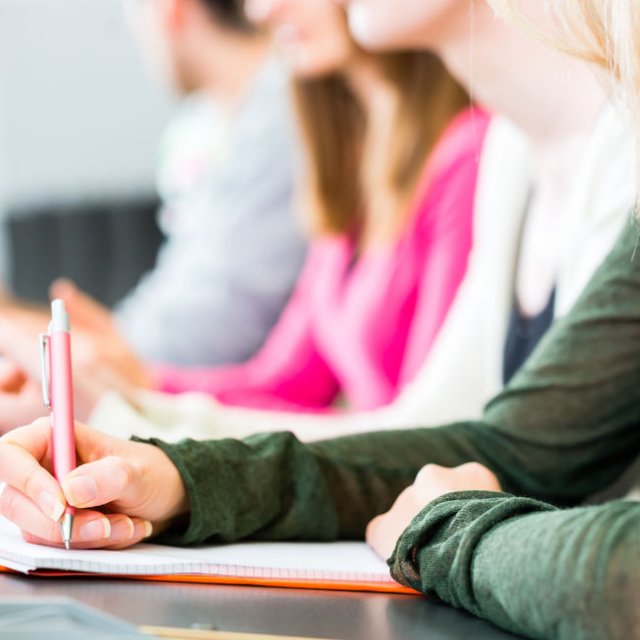 La dernière cohorte née dans les années 1900 entre au cégep