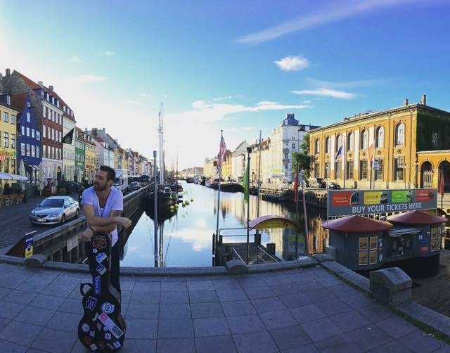 Nouveau vidéoclip pour "Daniella Denmark" de Jonathan Roy