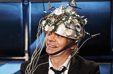 Visionnez plus de 200 émissions de La fin du monde est à 7 heures