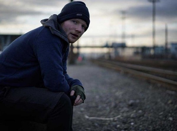 Ed Sheeran dévoile le vidéoclip de «Shape Of You»