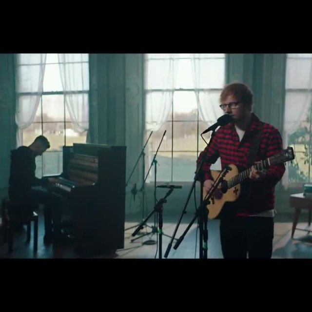 Pour son anniversaire, Ed Sheeran offre un nouvel extrait!