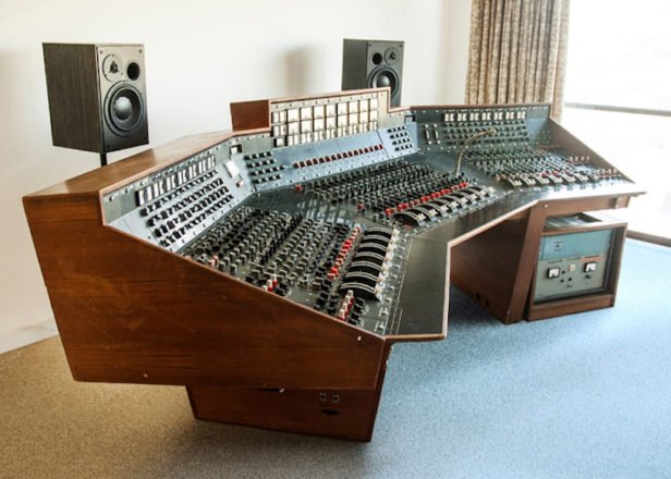 Une console utilisée par Pink Floyd et Paul McCartney bientôt à vendre