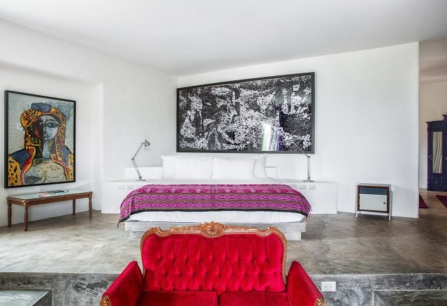 Une nuitée dans la maison de Pablo Escobar!