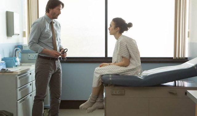 Le long-métrage "To the Bone" sème la controverse