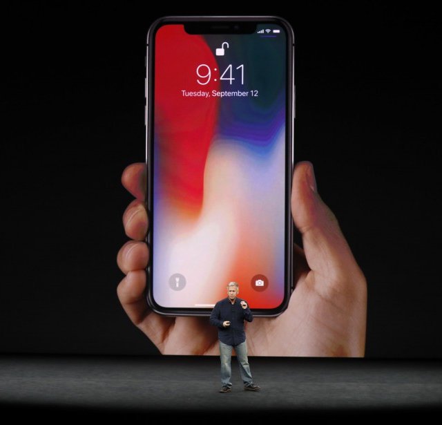 Et voici le iPhone X