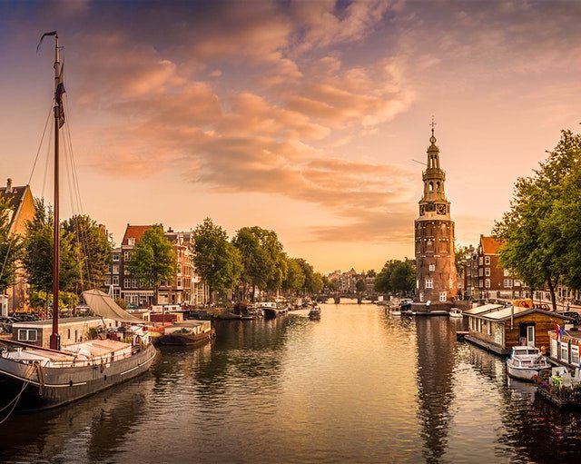 Envolez-vous vers l'Europe pour 150$ juste avant Noël