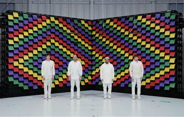 Un autre clip complètement débile pour OK GO!
