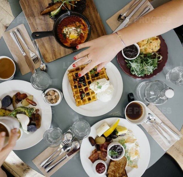 Les Français champions du temps passé à table!