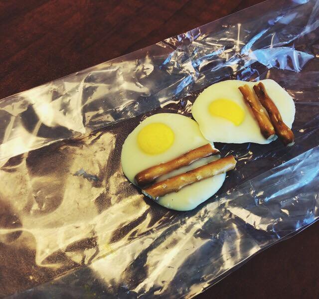 La recette des  « petits œufs bacon » de Mat