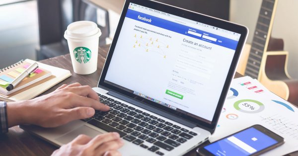 Les pires personnes qu'on connaît sur Facebook