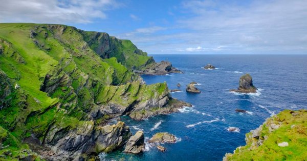 Voyagez pour moins cher en sortant des sentiers battus