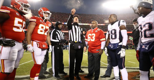 Les gajeures bizarres du Super Bowl, spécial Québec! 