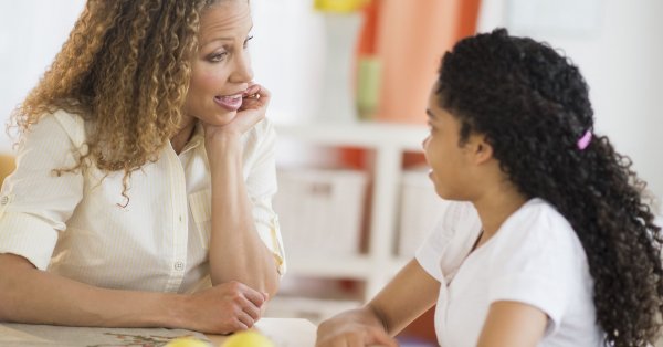 Quelques idées pour entamer une conversation avec son enfant