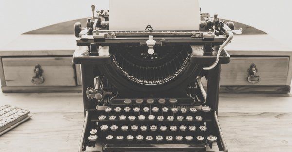 Nat Pellerin rend hommage aux femmes - Parce que les petites histoires font les grandes