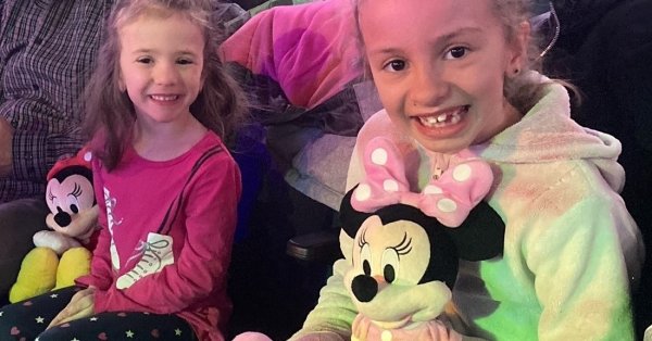 Naomie et Mia ont adoré Disney sur glace!