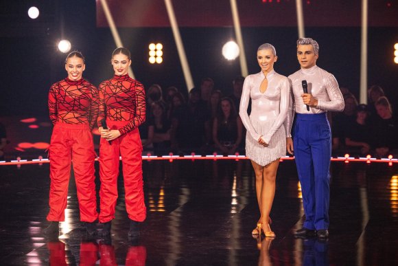 Révolution : Ann-Florence et Ophélie Bégin passent à la prochaine ronde