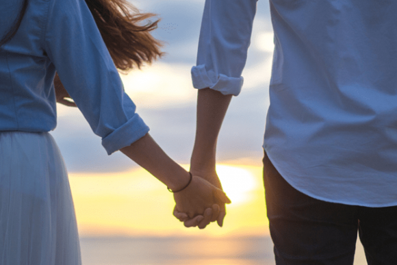 L'attachement romantique, expliqué par Roxanne Bolduc, sexologue.