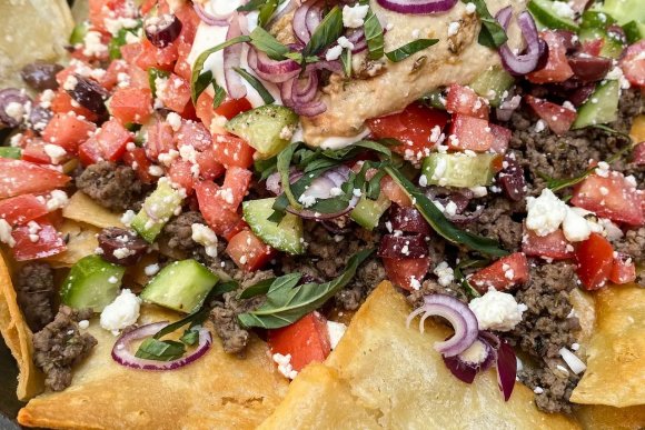 Voici la recette de nachos a la grecque de Folks and Forks !!!