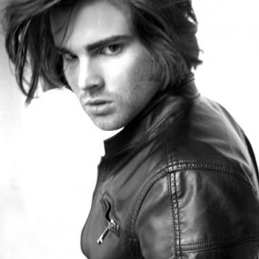 WKND 91,9  présente Dean Ray