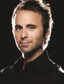 Louis-José Houde: Les heures verticales